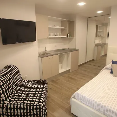 Garibaldi Station 2punto0 Неаполь