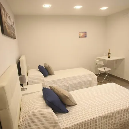 Garibaldi Station 2punto0 3*