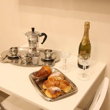 Bed and breakfast Garibaldi Station 2punto0