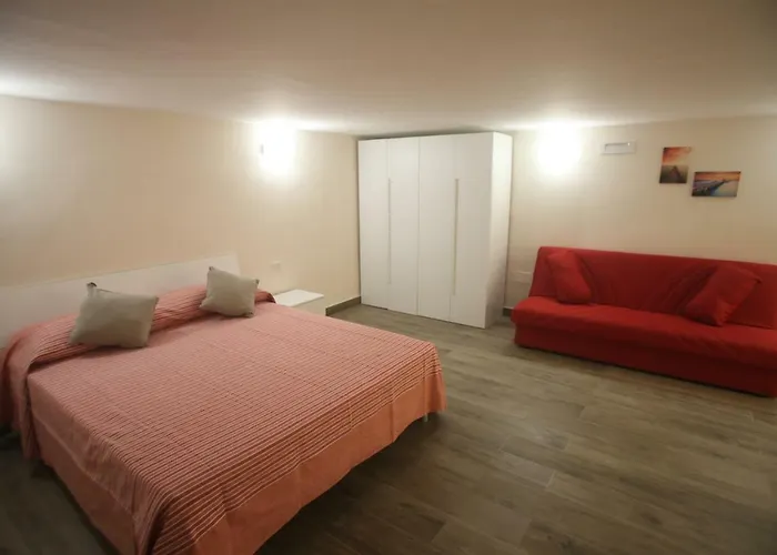 Garibaldi Station 2punto0 3* Nápoles