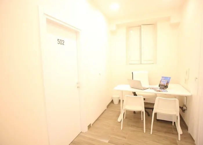 Bed and breakfast Garibaldi Station 2punto0 3*