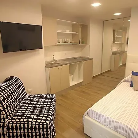 Garibaldi Station 2punto0 Bed & Breakfast 3*