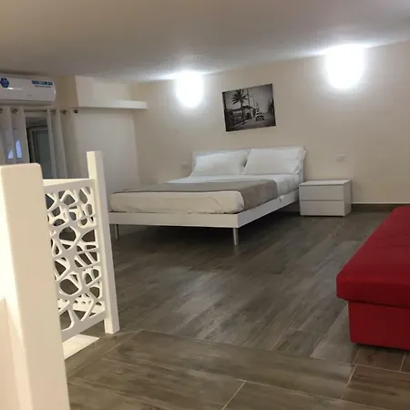 Garibaldi Station 2punto0 Bed and Breakfast Νάπολη