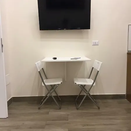 Garibaldi Station 2punto0 Couette-café Naples