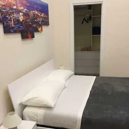 Garibaldi Station 2punto0 Bed & Breakfast 3*